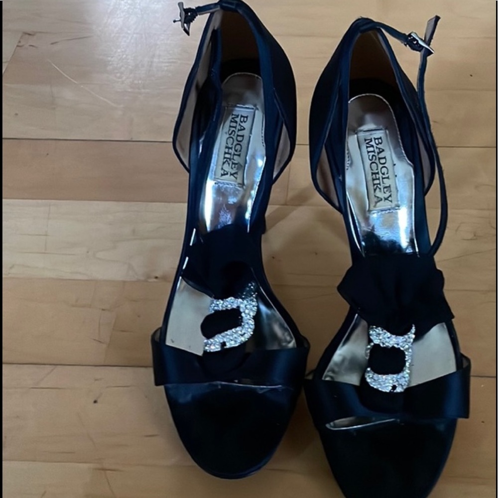 Woman heel shoes bagley mishka size 8 1/2